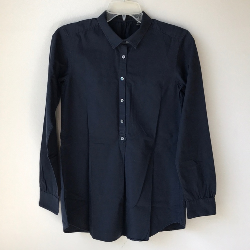 EUC Uniqlo Navy Shirt